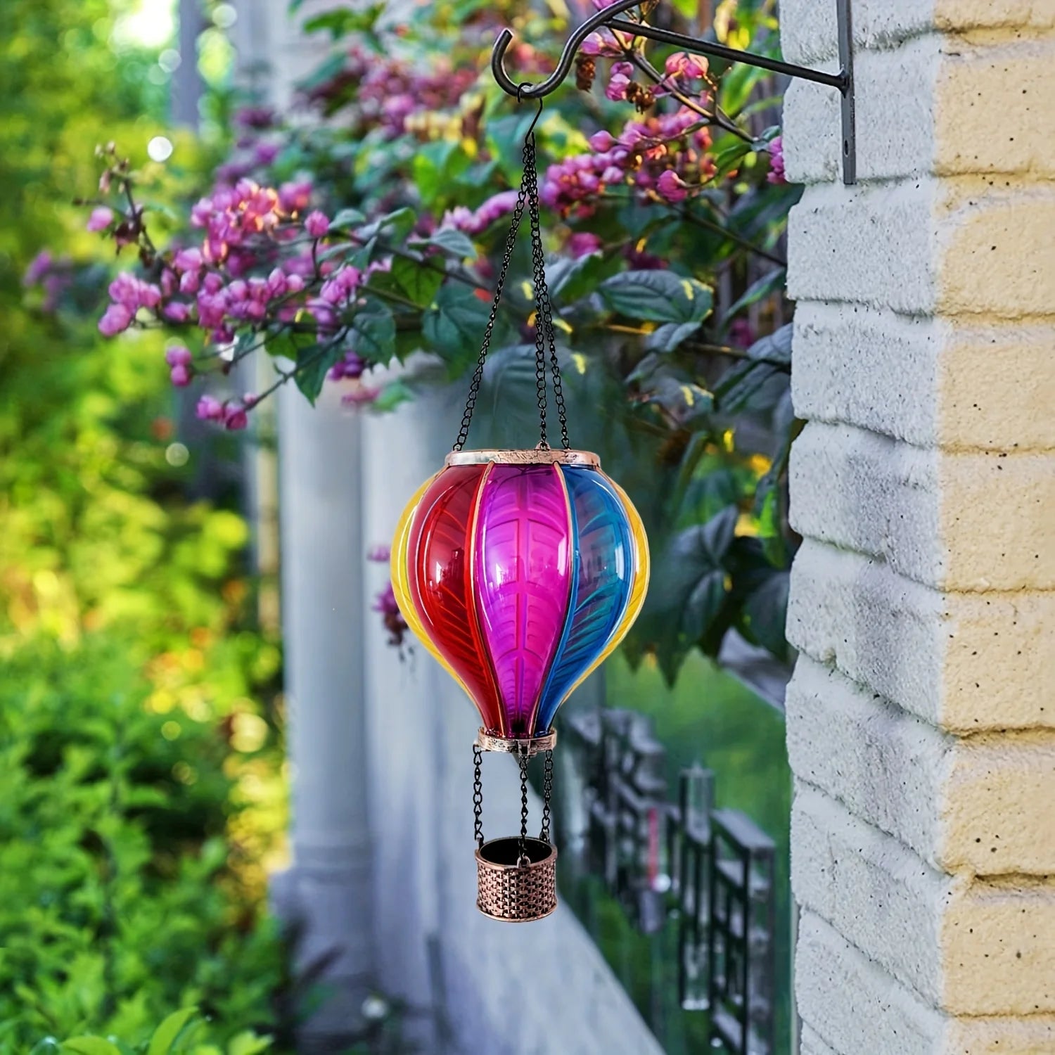 Solar Hot Balloon Outdoor LED Flame Appearance Hanging Lantern Decorative Light For Patio Garden Porch Yard